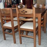 Τραπεζαρία κουζίνας απο οξιά 220 ευρώ