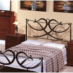 Μεταλλικό κρεβάτι Μ8