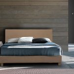 Κρεβάτι ντυμένο Νεφέλη